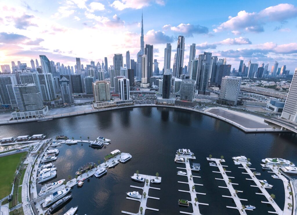 Dubai has 1,034 projects, adding up to a total of 287,827 units, currently under construction