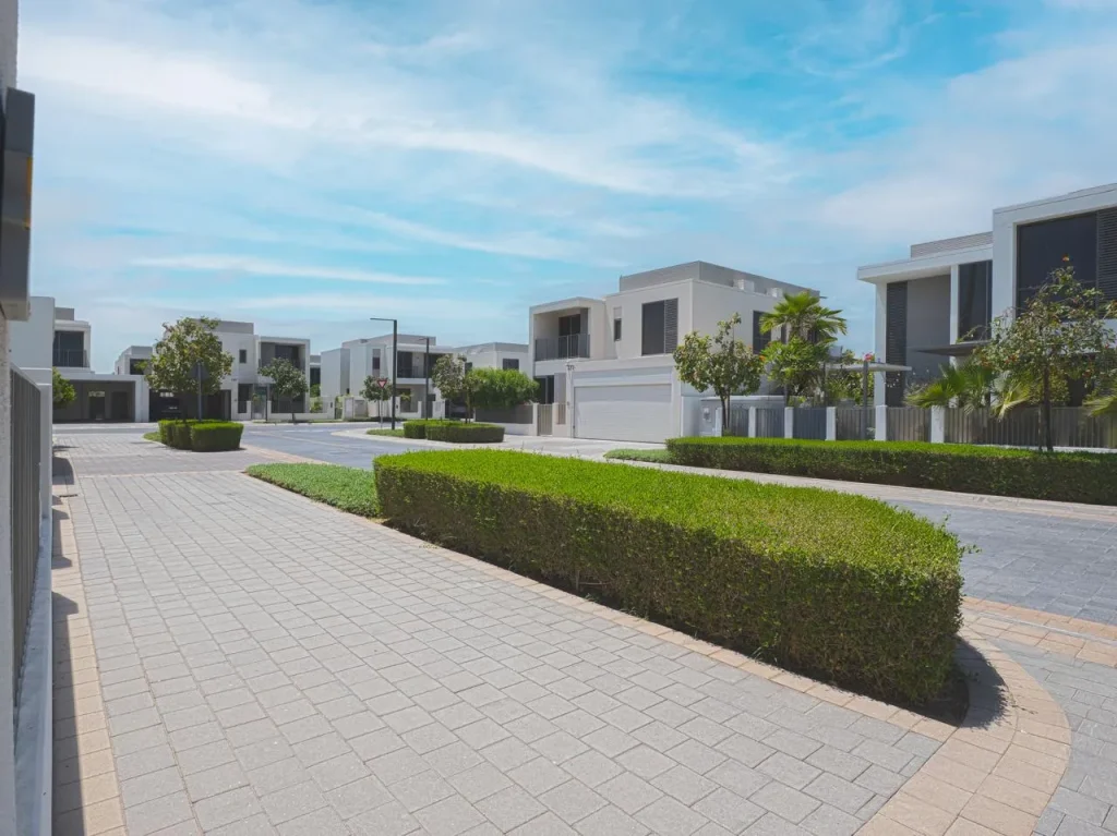 SmartCrowd secures record AED 19.3 million offer for Dubai Hills villa